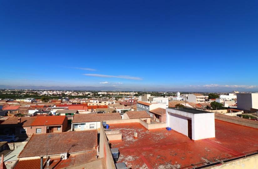 2 bedroom Apartment for sale in Benijofar with pool - € 120,000 (Ref: 9420294)