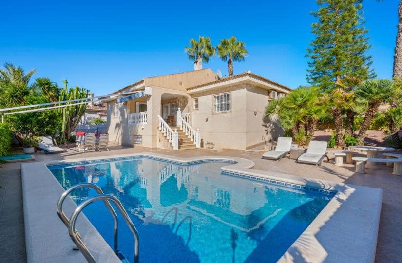 2 Zimmer Villa zu verkaufen in Benijofar mit Pool Garage - 410.000 € (Ref: 9420295)