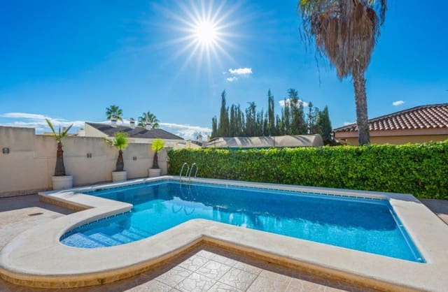 2 Zimmer Villa zu verkaufen in Benimar, Benijófar mit Pool Garage - 410.000 € (Ref: 9420295)