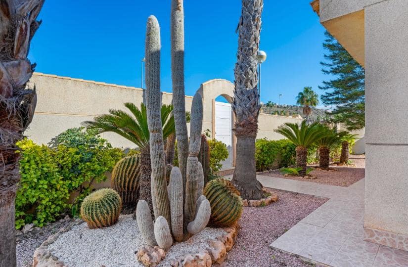 2 Zimmer Villa zu verkaufen in Benijofar mit Pool Garage - 410.000 € (Ref: 9420295)