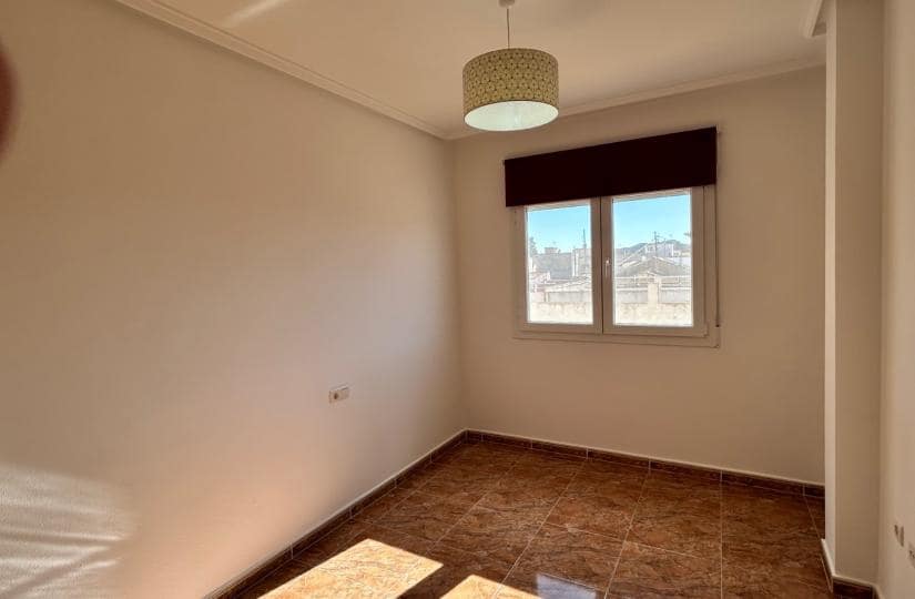 3 quarto Apartamento para venda em Jacarilla com garagem - 120 000 € (Ref: 9420297)