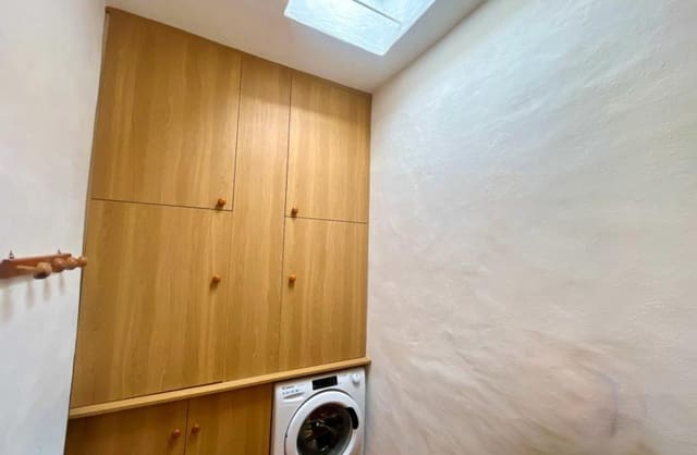 2 bedroom Semi-detached Villa for sale in El Chaparral - La Siesta - La Torreta, Torrevieja with garage - € 129,999 (Ref: 9420299)