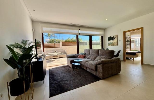 3 soverom Villa til salgs i Benijófar med svømmebasseng garasje - € 395 000 (Ref: 9420300)