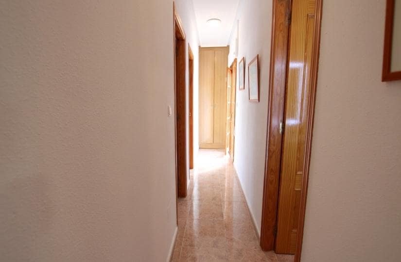 4 bedroom Villa for sale in Atalaya Park with pool garage - € 365,000 (Ref: 9420302)