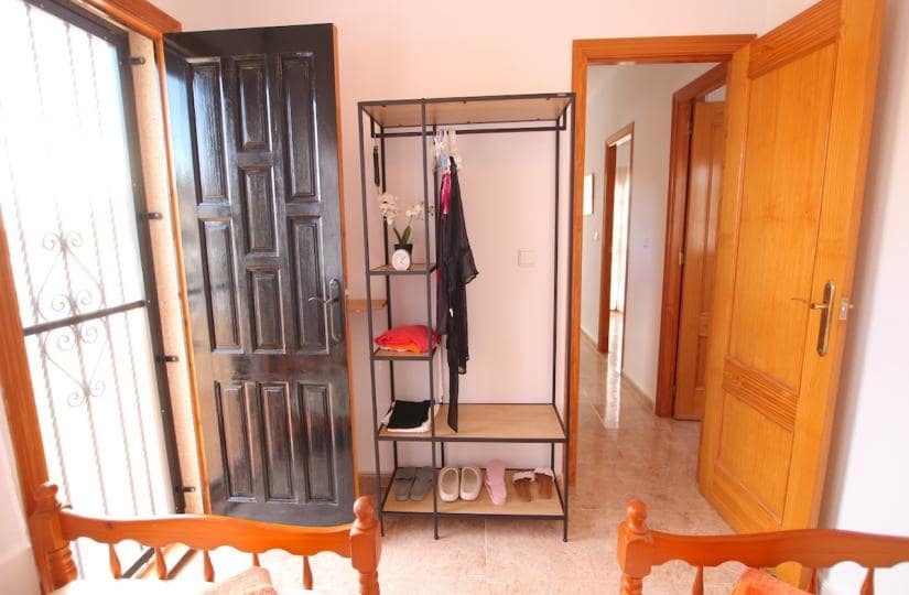 4 bedroom Villa for sale in Atalaya Park with pool garage - € 365,000 (Ref: 9420302)