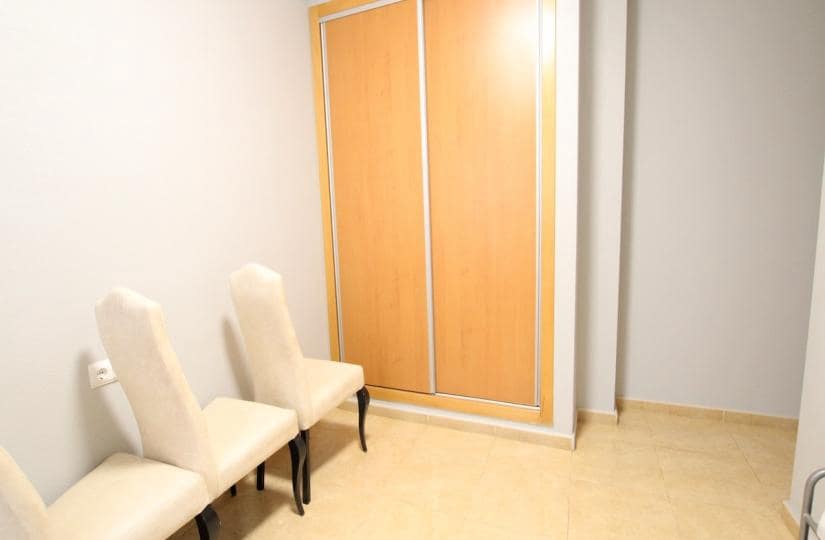 3 bedroom Apartment for sale in Almoradi - € 117,000 (Ref: 9420303)