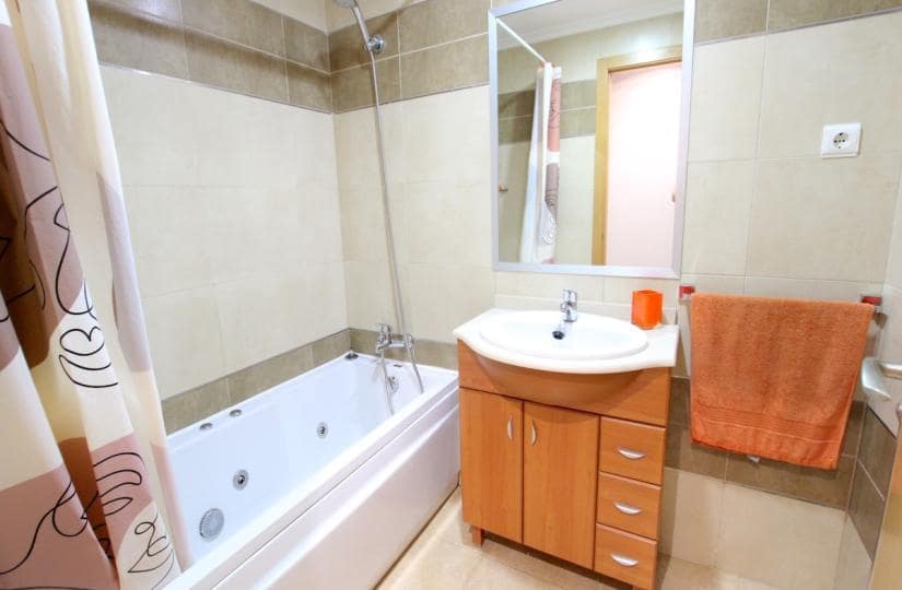 3 bedroom Apartment for sale in Almoradi - € 117,000 (Ref: 9420303)