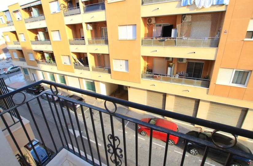 3 bedroom Apartment for sale in Almoradi - € 117,000 (Ref: 9420303)