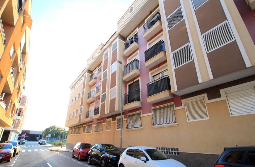 3 bedroom Apartment for sale in Almoradi - € 117,000 (Ref: 9420303)