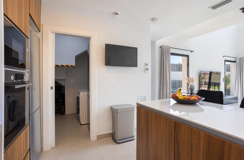 4 bedroom Villa for sale in Ciudad Quesada with pool - € 699,000 (Ref: 9420305)