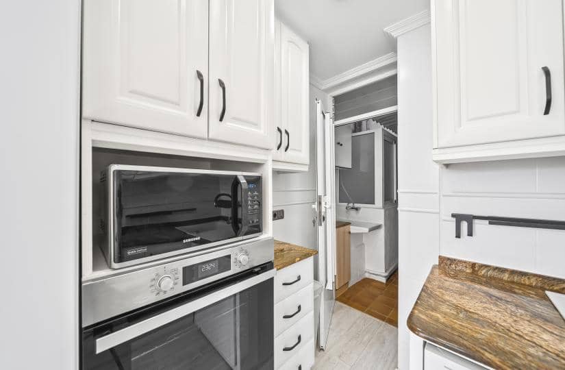 2 sovrum Lägenhet till salu i Torrevieja - 265 000 € (Ref: 9420312)