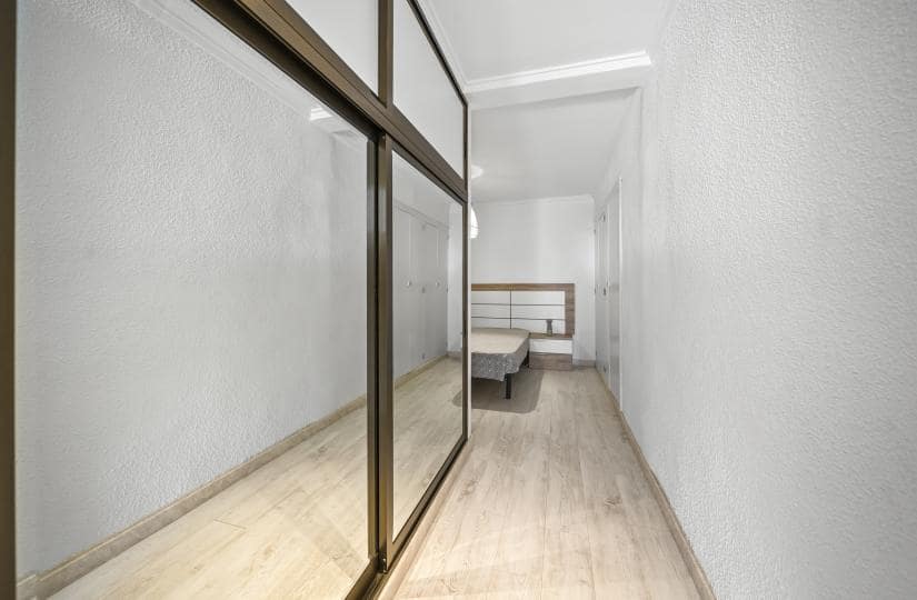 2 sovrum Lägenhet till salu i Torrevieja - 265 000 € (Ref: 9420312)