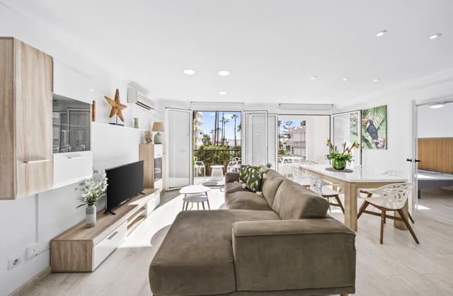 2 sovrum Lägenhet till salu i Puerto Deportivo, Torrevieja - 265 000 € (Ref: 9420312)