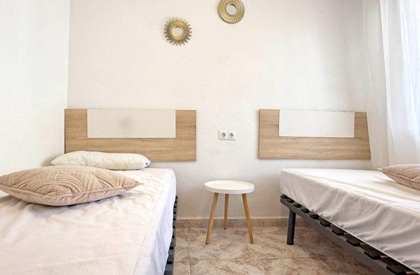 2 sovrum Lägenhet till salu i Torrevieja - 169 900 € (Ref: 9420314)