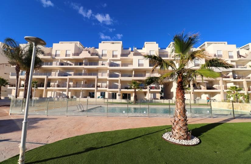 2 bedroom Apartment for sale in El Raso with pool garage - € 295,000 (Ref: 9420315)