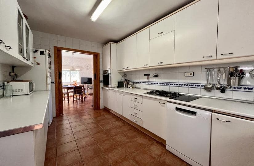 6 bedroom Villa for sale in Orihuela Costa with pool - € 899,950 (Ref: 9420316)