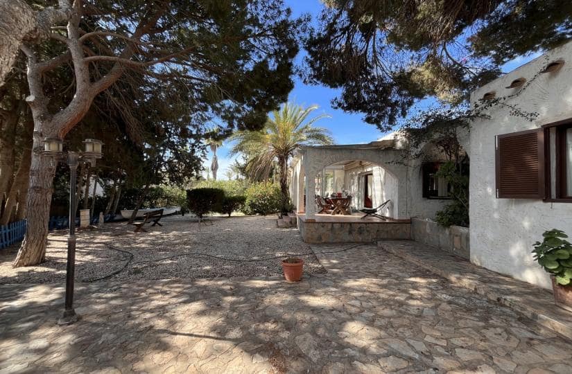 6 bedroom Villa for sale in Orihuela Costa with pool - € 899,950 (Ref: 9420316)