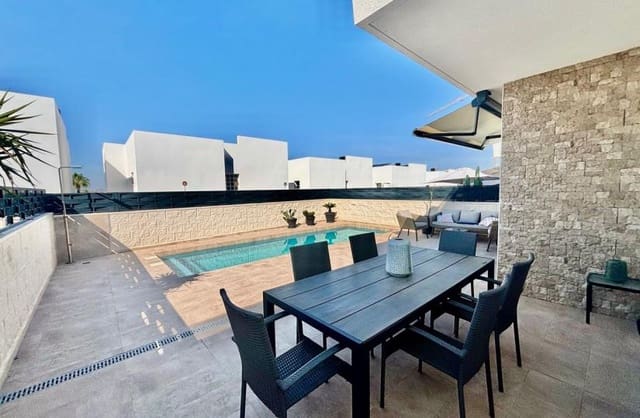 2 soveværelse Villa til salg i Benijófar med swimmingpool garage - € 429.500 (Ref: 9420317)