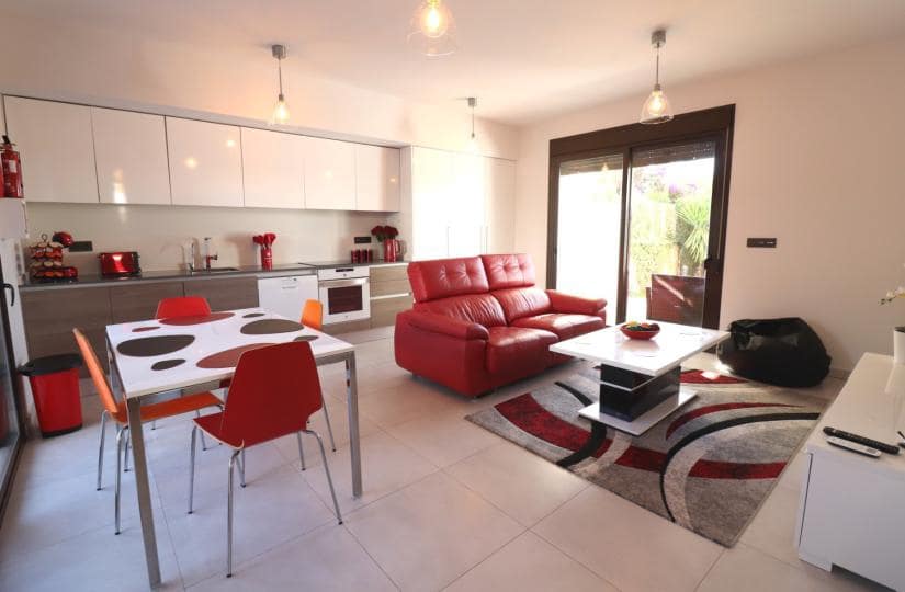 2 bedroom Apartment for sale in Algorfa with pool garage - € 245,000 (Ref: 9420318)