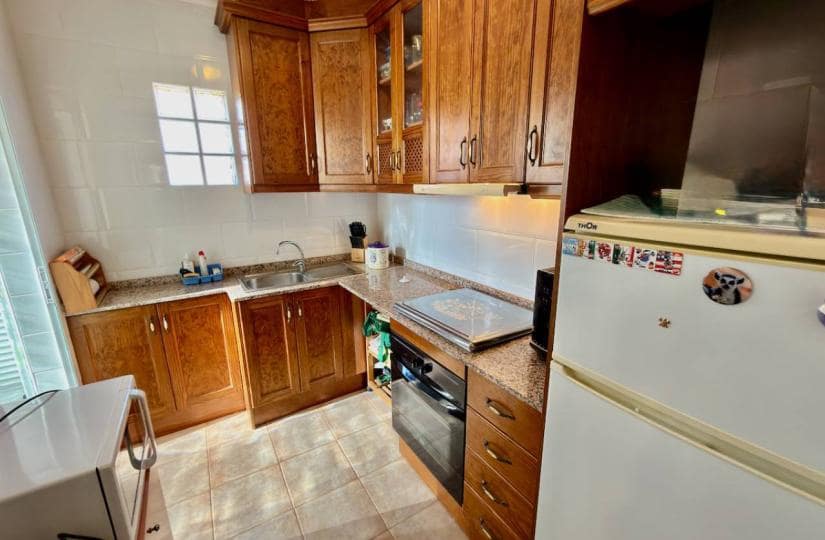 Chalet de 2 habitaciones en El Raso en venta con piscina garaje - 199.995 € (Ref: 9420320)