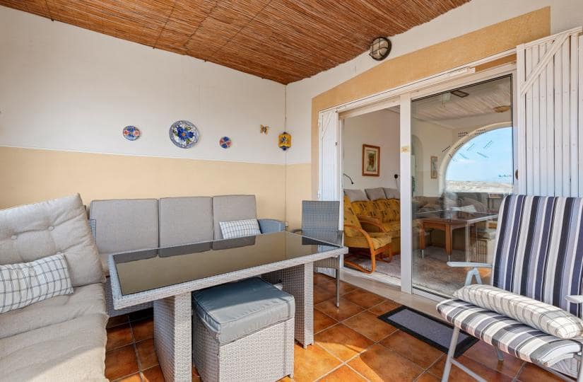 2 soveværelse Semi-Rækkehus til salg i Ciudad Quesada med swimmingpool garage - € 195.000 (Ref: 9420321)