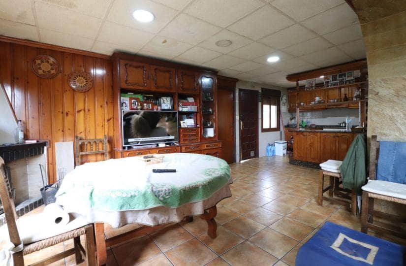 5 slaapkamer Finca/Landhuis te koop in Heredades met garage - € 169.000 (Ref: 9420325)