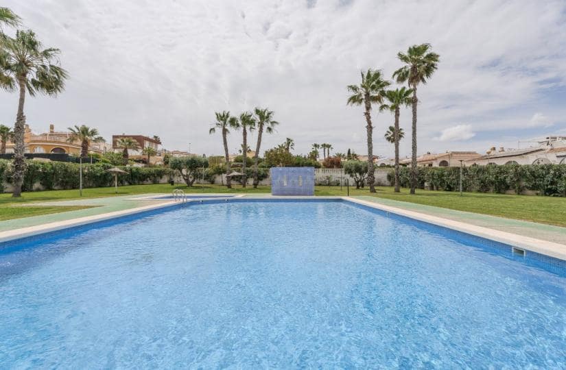 3 bedroom Villa for sale in Gran Alacant with pool garage - € 525,000 (Ref: 9420327)