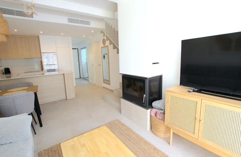 3 bedroom Villa for sale in La Marina with garage - € 345,000 (Ref: 9420328)