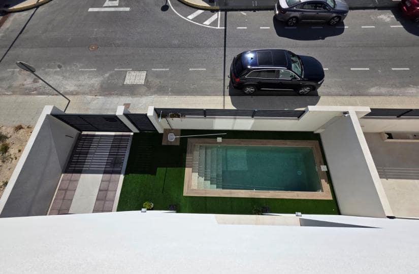 2 soveværelse Villa til salg i Benijofar med swimmingpool garage - € 320.000 (Ref: 9420329)