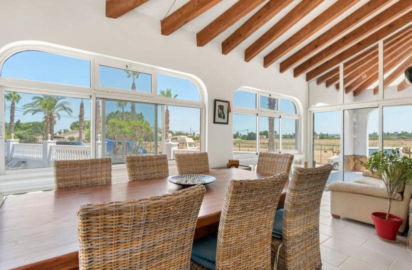 4 bedroom Finca/Country House for sale in Catral with pool garage - € 565,000 (Ref: 9420330)