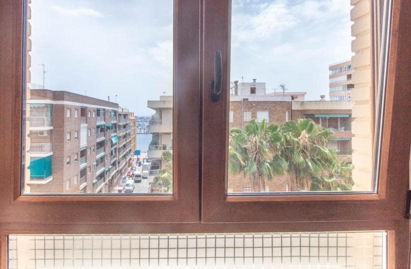 3 soverom Leilighet til salgs i Torrevieja - € 160 000 (Ref: 9420332)