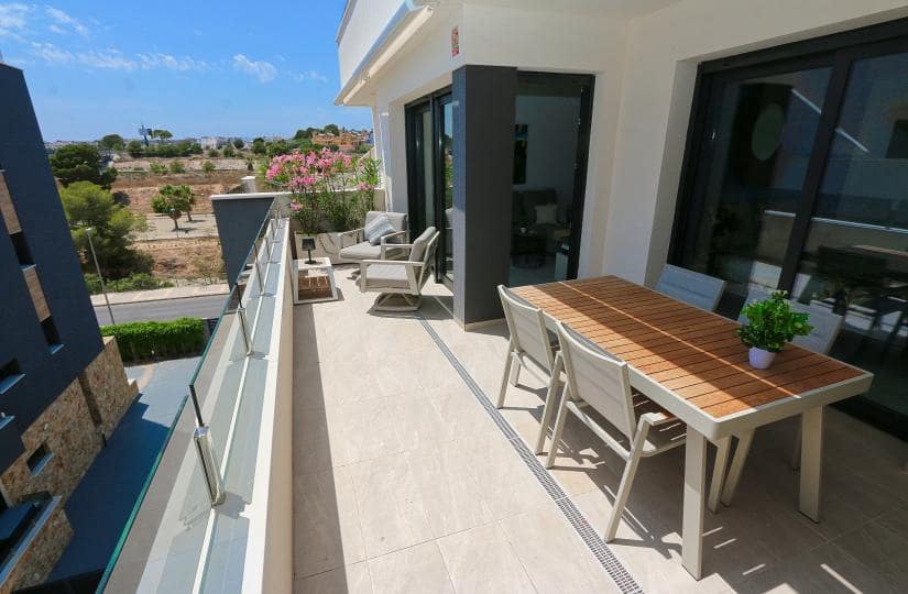 2 Zimmer Apartment zu verkaufen in Orihuela Costa mit Pool Garage - 365.000 € (Ref: 9420333)