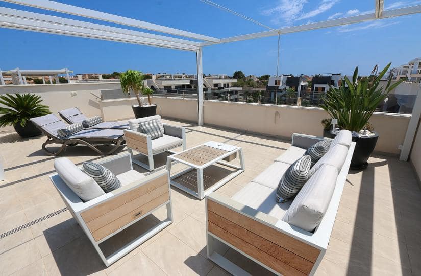 2 Zimmer Apartment zu verkaufen in Orihuela Costa mit Pool Garage - 365.000 € (Ref: 9420333)