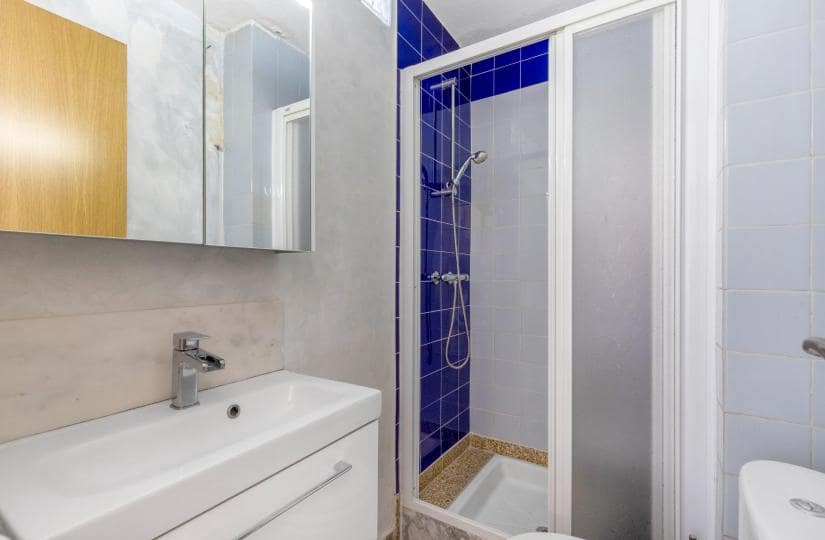 3 soveværelse Lejlighed til salg i Torrevieja - € 250.000 (Ref: 9420334)