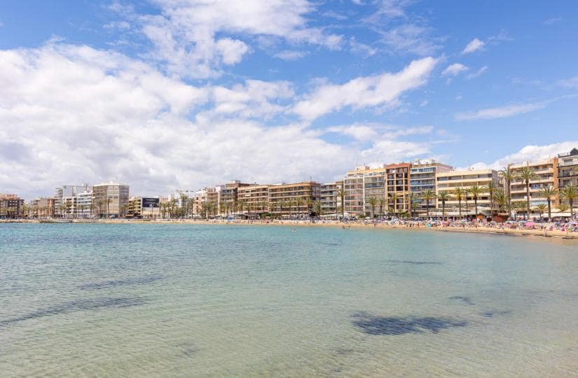 3 soveværelse Lejlighed til salg i Torrevieja - € 250.000 (Ref: 9420334)