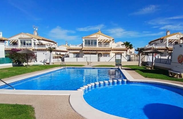 Casa de 3 habitaciones en Los Balcones - Los Altos, Orihuela en venta con piscina - 291.900 € (Ref: 9420336)