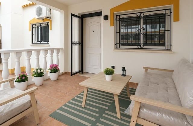 Casa de 3 habitaciones en Los Balcones - Los Altos, Orihuela en venta con piscina - 291.900 € (Ref: 9420336)