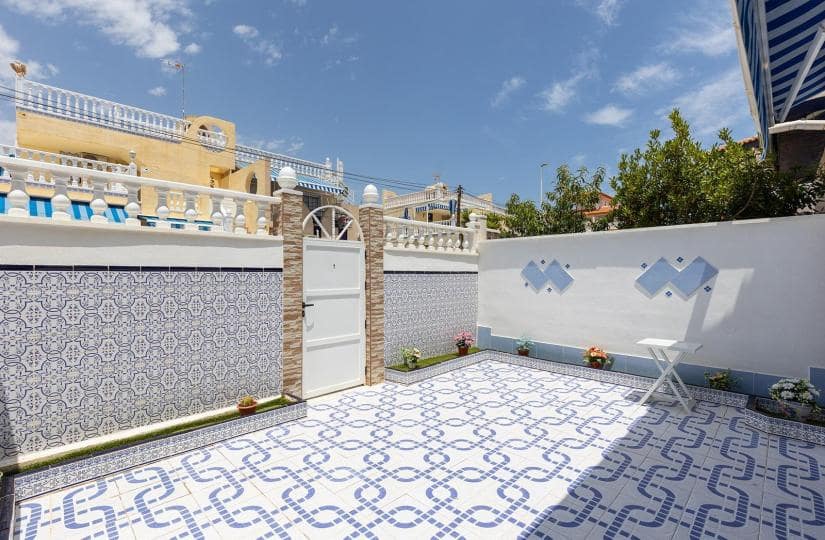 2 chambre Bungalow à vendre à La Mata avec piscine - 255 000 € (Ref: 9420337)