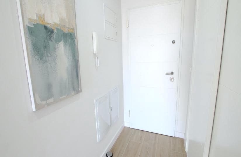 2 soveværelse Lejlighed til salg i Villamartin med garage - € 285.000 (Ref: 9420341)