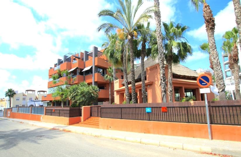 2 soveværelse Lejlighed til salg i Villamartin med garage - € 285.000 (Ref: 9420341)