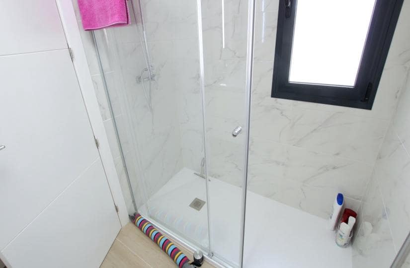 2 soveværelse Lejlighed til salg i Villamartin med garage - € 285.000 (Ref: 9420341)