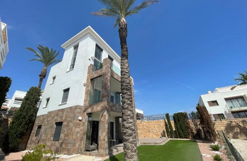 3 soveværelse Lejlighed til salg i Las Ramblas Golf med swimmingpool garage - € 399.000 (Ref: 9420343)