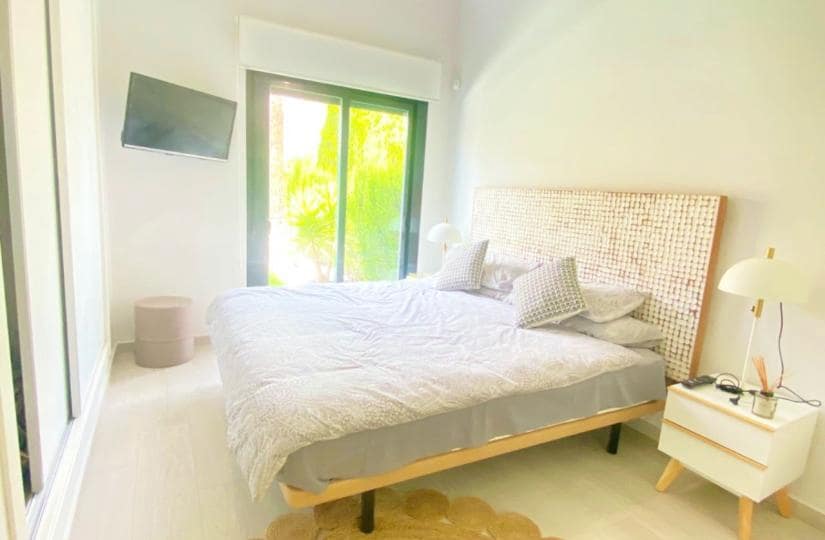 2 bedroom Apartment for sale in Villamartin with pool garage - € 250,000 (Ref: 9420345)