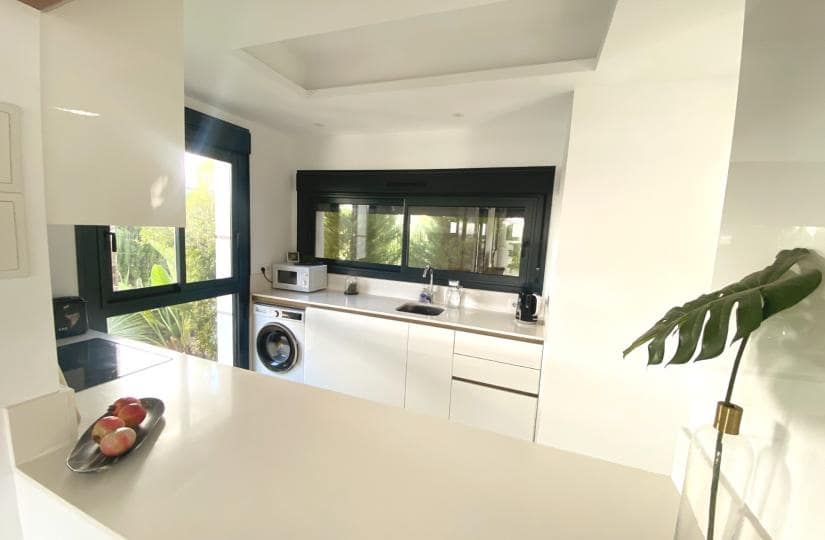 3 bedroom Villa for sale in Dona Pepa with pool garage - € 525,000 (Ref: 9420346)