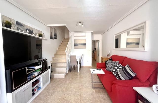 2 soverom Hus til salgs i Los Europeos, Torrevieja med garasje - € 254 000 (Ref: 9420348)