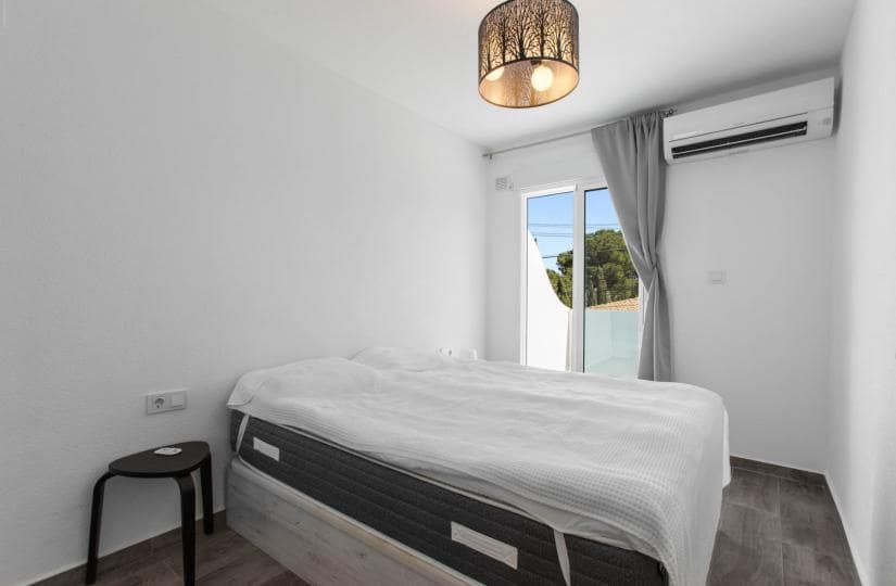 2 bedroom Apartment for sale in Torrevieja with pool - € 169,900 (Ref: 9420349)