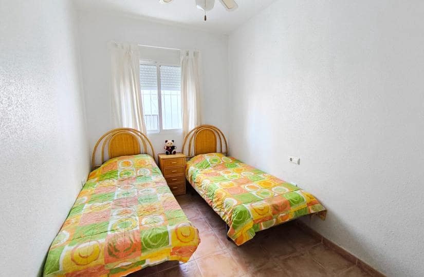 3 bedroom Townhouse for sale in Algorfa with pool - € 165,000 (Ref: 9420351)