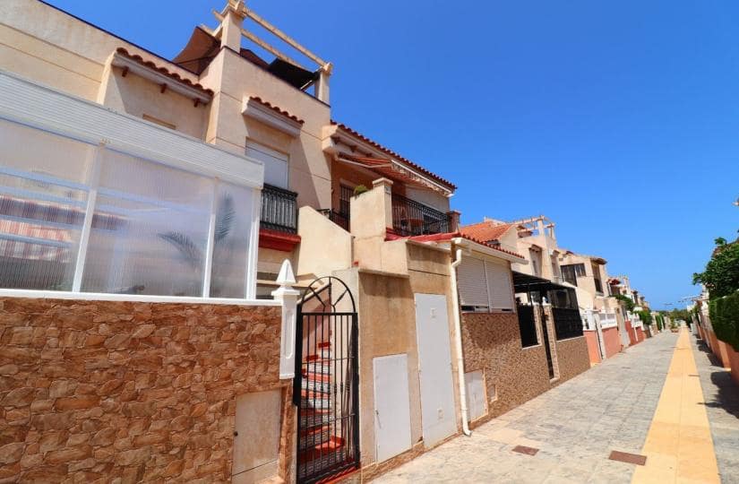2 bedroom Apartment for sale in Playa Flamenca with pool garage - € 139,950 (Ref: 9420352)