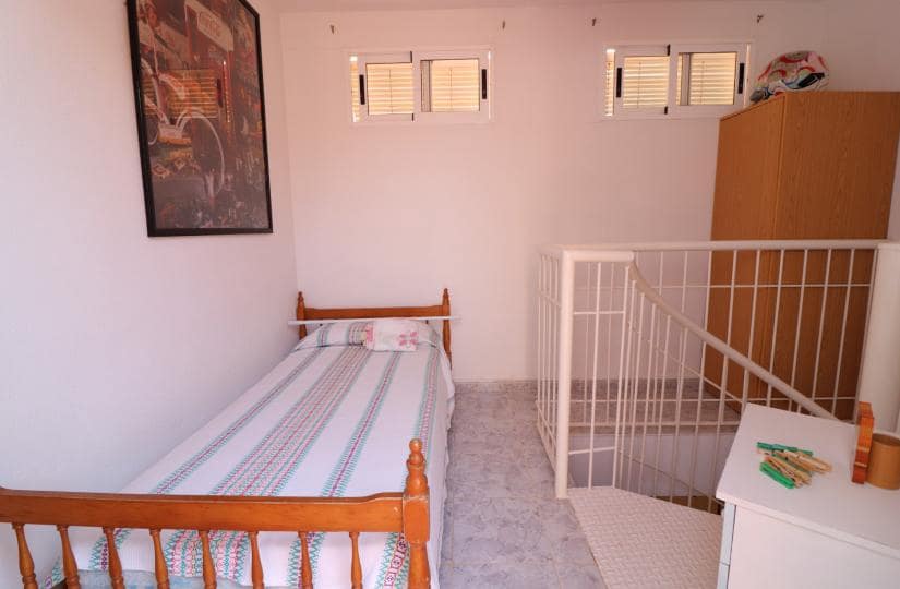 2 bedroom Apartment for sale in Playa Flamenca with pool garage - € 139,950 (Ref: 9420352)