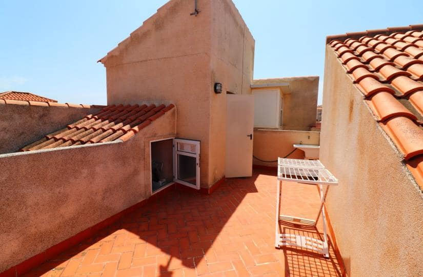 2 bedroom Apartment for sale in Playa Flamenca with pool garage - € 139,950 (Ref: 9420352)